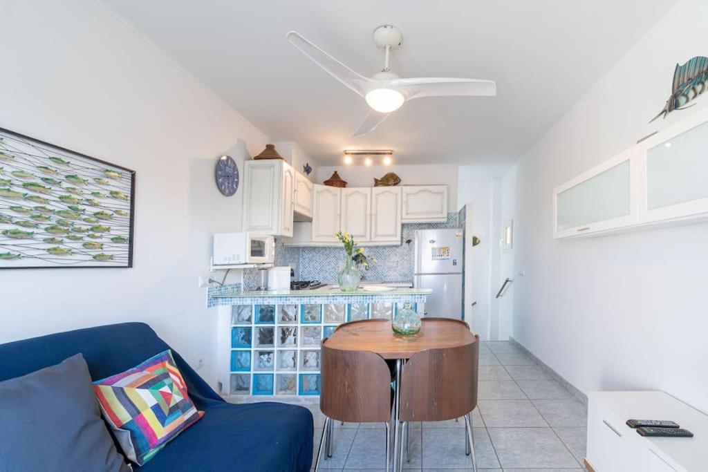 A16-Casa Con Barbacoa En La Playa Villa Empuriabrava Exteriör bild