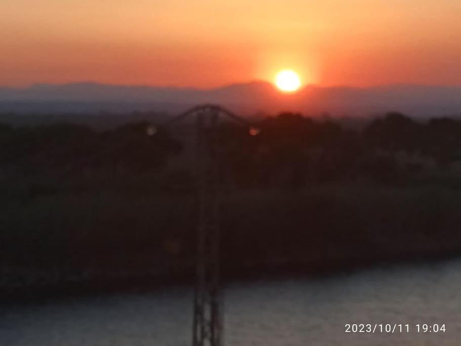 A16-Casa Con Barbacoa En La Playa Villa Empuriabrava Exteriör bild